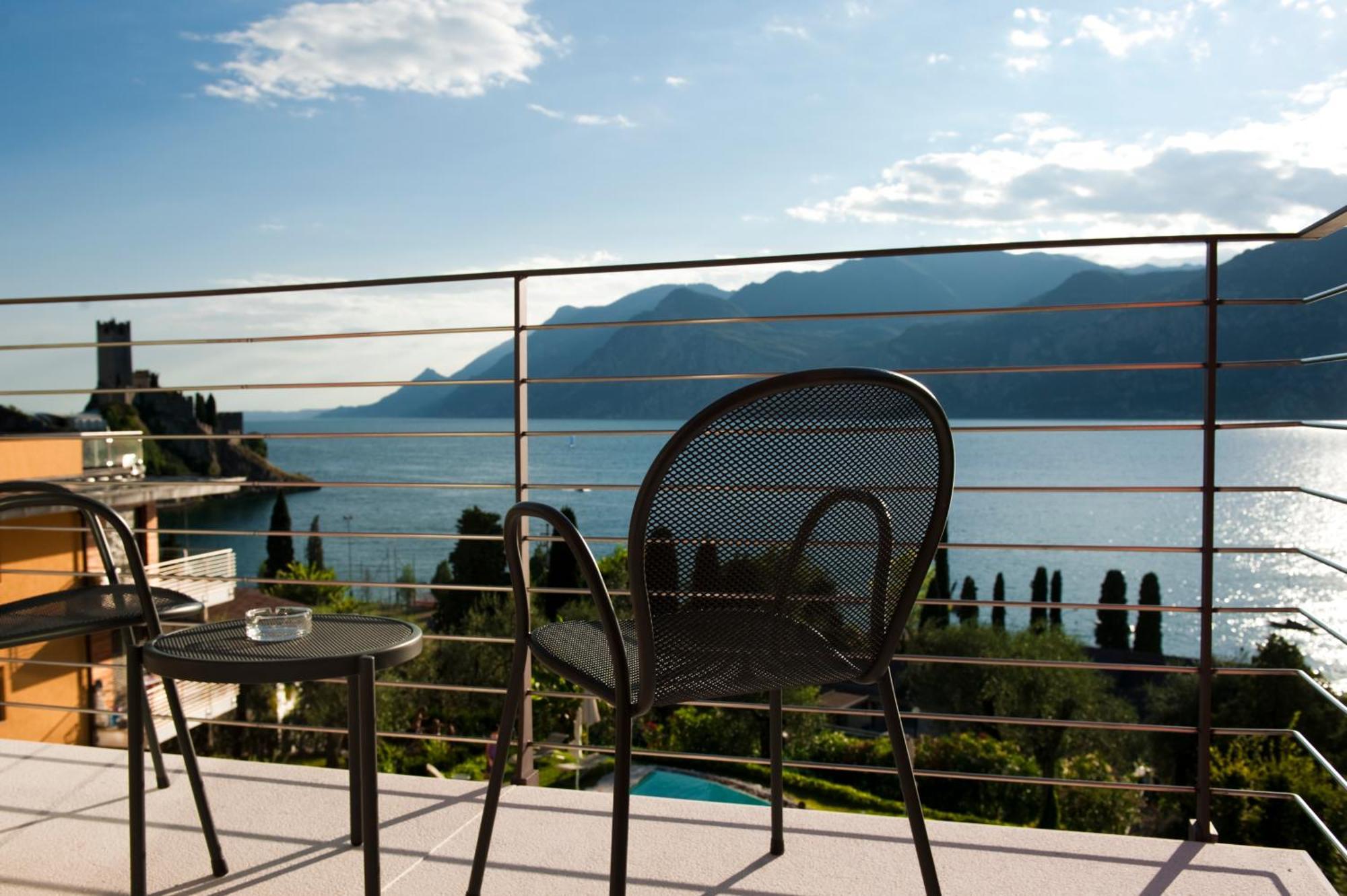 Hotel Internazionale Malcesine Exterior photo